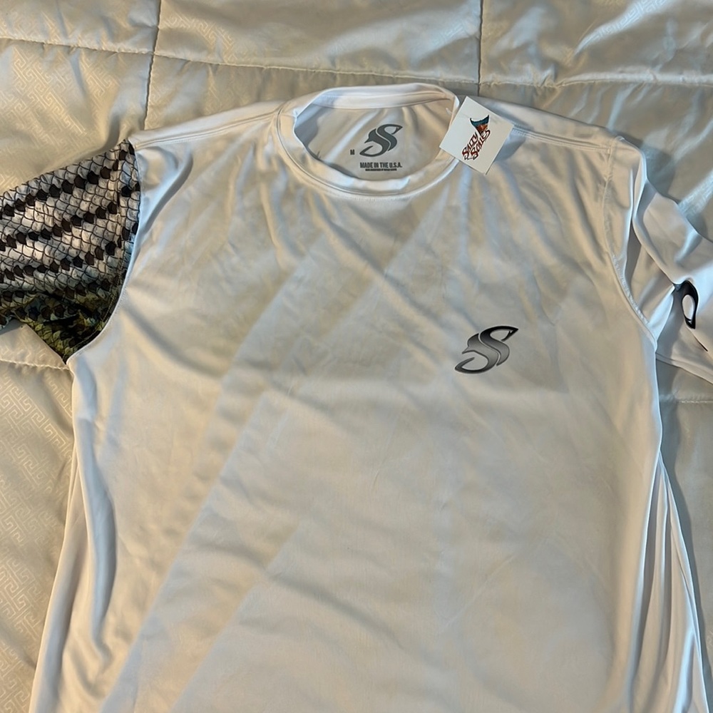 Men’s long sleeve fishing shirt